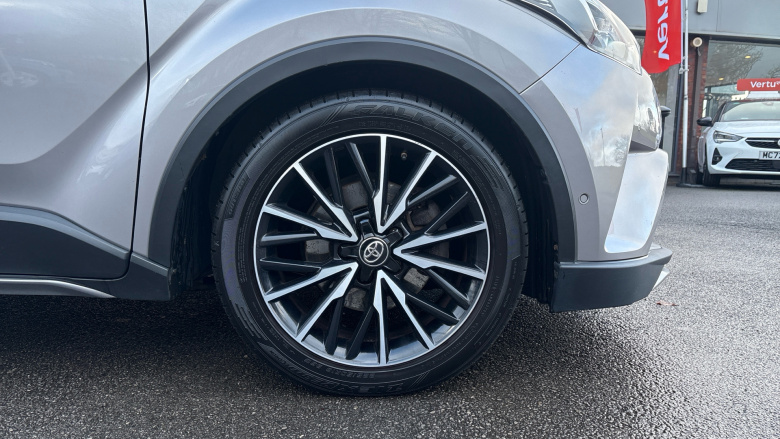 Toyota C-HR 1.8 Hybrid Dynamic 5dr CVT Hybrid Hatchback